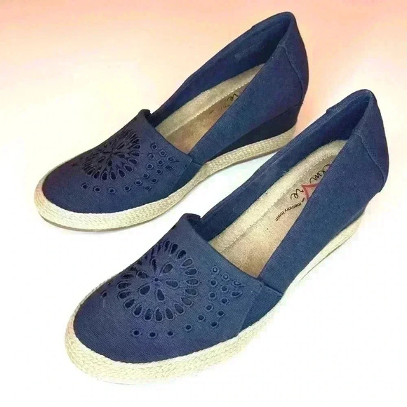 Mia Amore FRANKI Cutout Espadrille Wedge Shoe with Memory Foam Size 9 - Picture 7 of 8